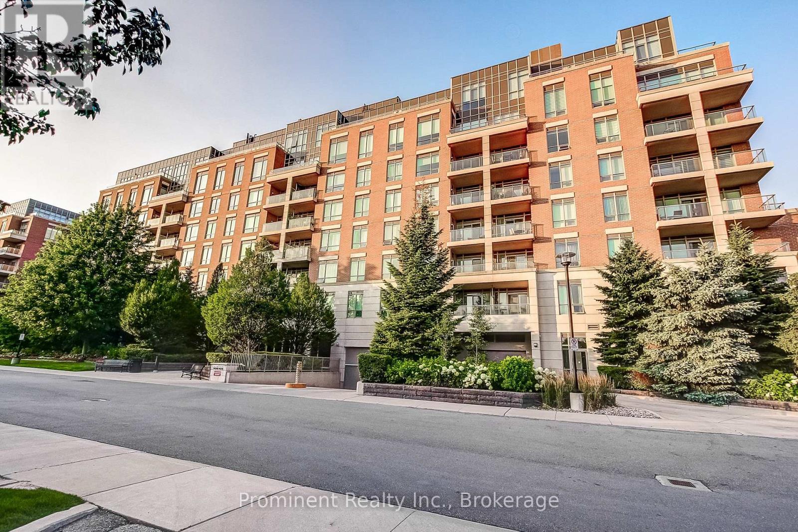 414 - 2470 Prince Michael Drive, Oakville, Ontario  L6H 0G9 - Photo 4 - W13628444