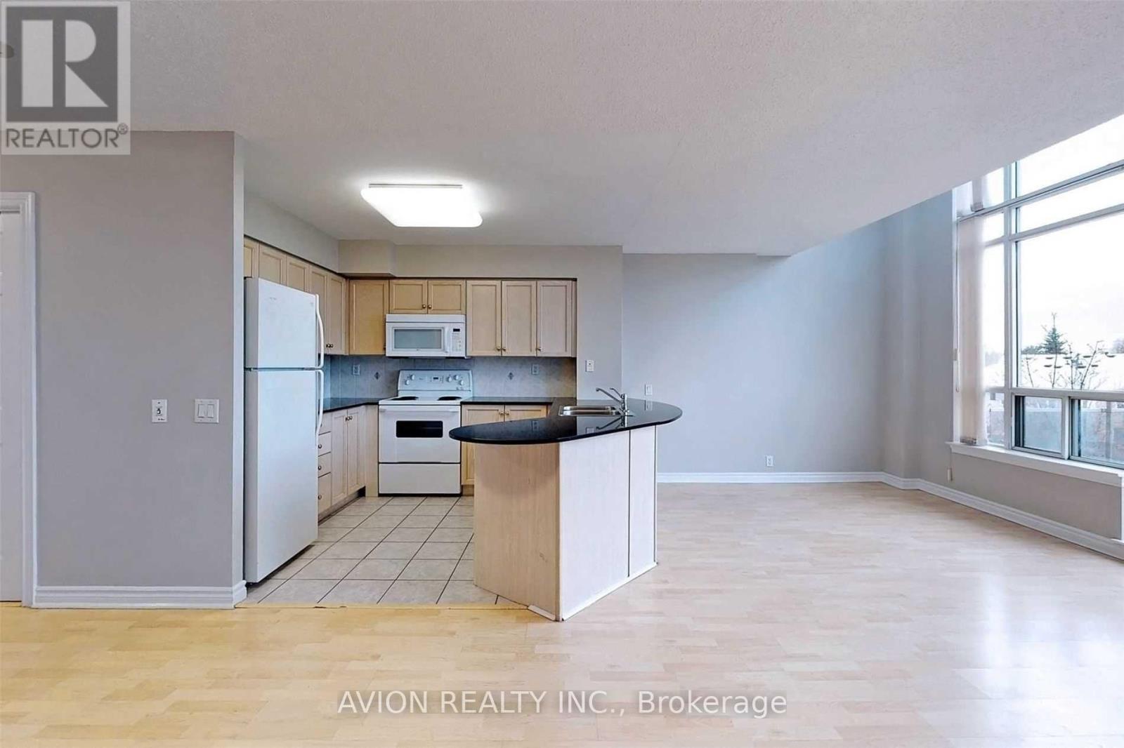 320 - 1720 Eglinton Avenue E, Toronto, Ontario  M4A 2X8 - Photo 11 - C13628374