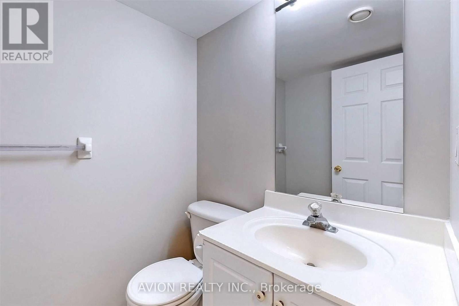 320 - 1720 Eglinton Avenue E, Toronto, Ontario  M4A 2X8 - Photo 32 - C13628374