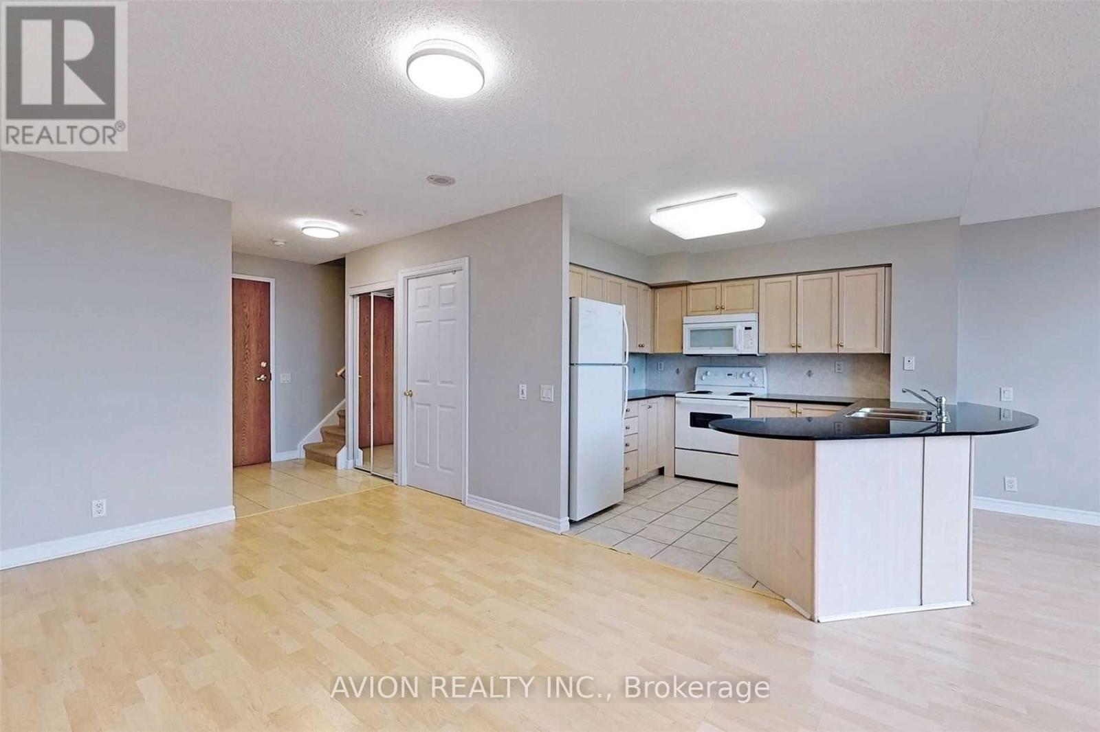 320 - 1720 Eglinton Avenue E, Toronto, Ontario  M4A 2X8 - Photo 6 - C13628374