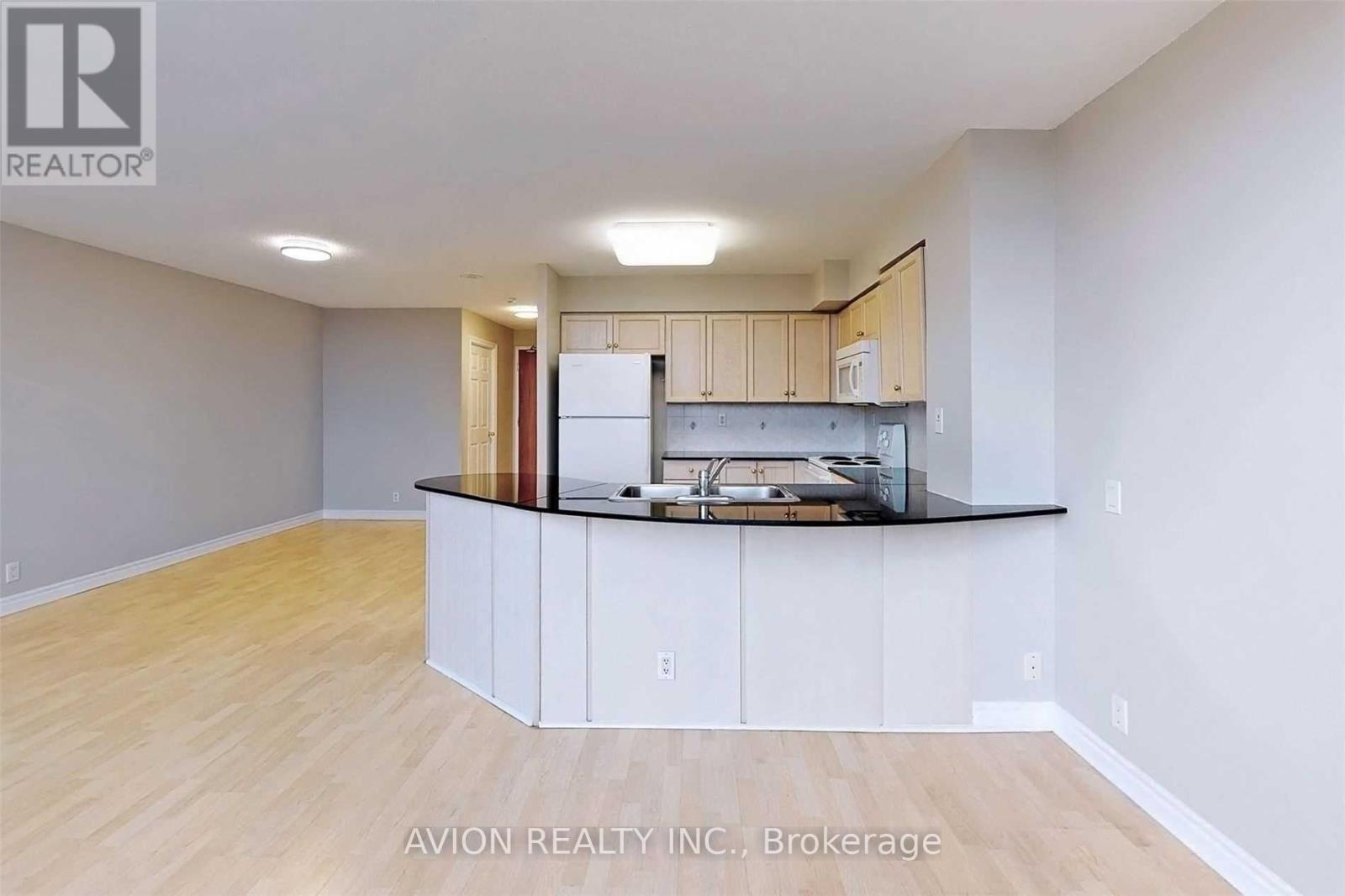 320 - 1720 Eglinton Avenue E, Toronto, Ontario  M4A 2X8 - Photo 9 - C13628374