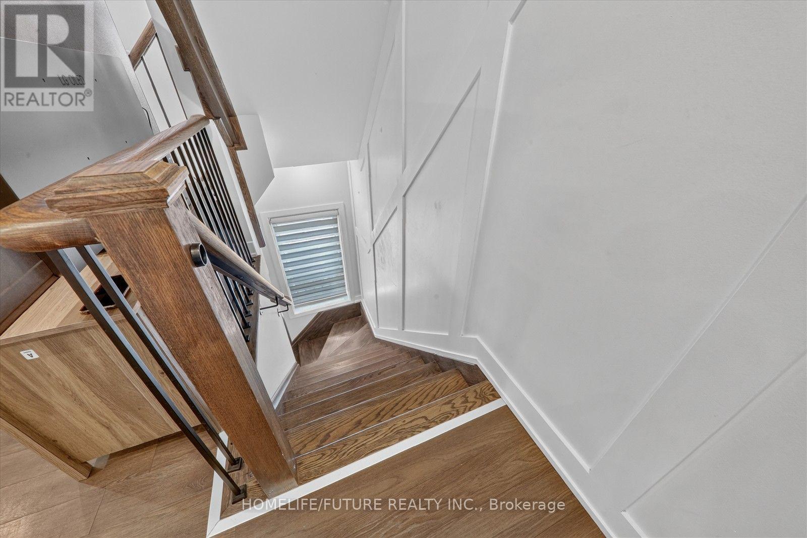 46 Pallock Hill Way, Whitby, Ontario  L1R 0N5 - Photo 10 - E13628382