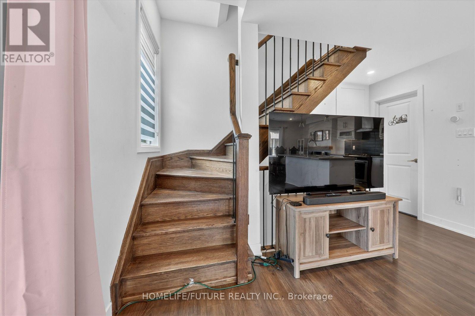 46 Pallock Hill Way, Whitby, Ontario  L1R 0N5 - Photo 22 - E13628382
