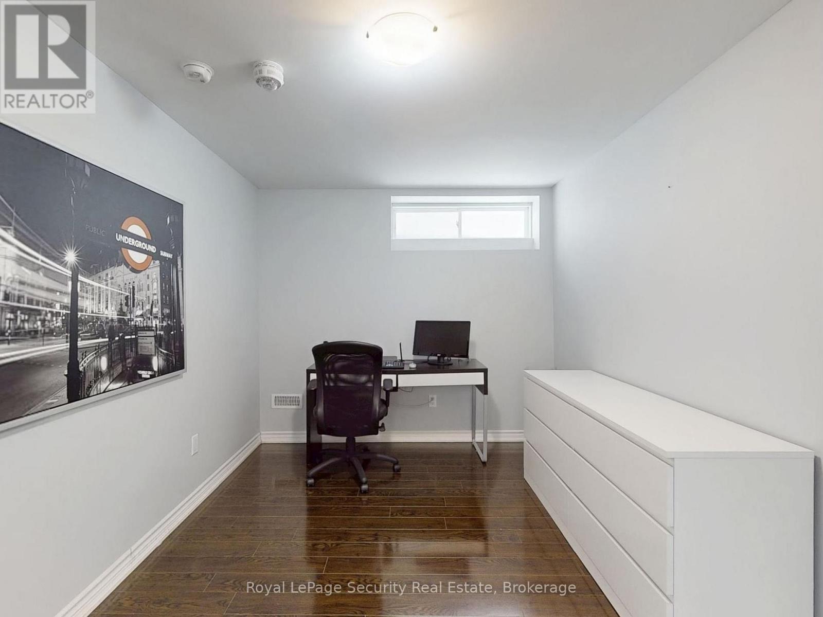 39 Vivian Creek Road, East Gwillimbury, Ontario  L0G 1M0 - Photo 15 - N13628318