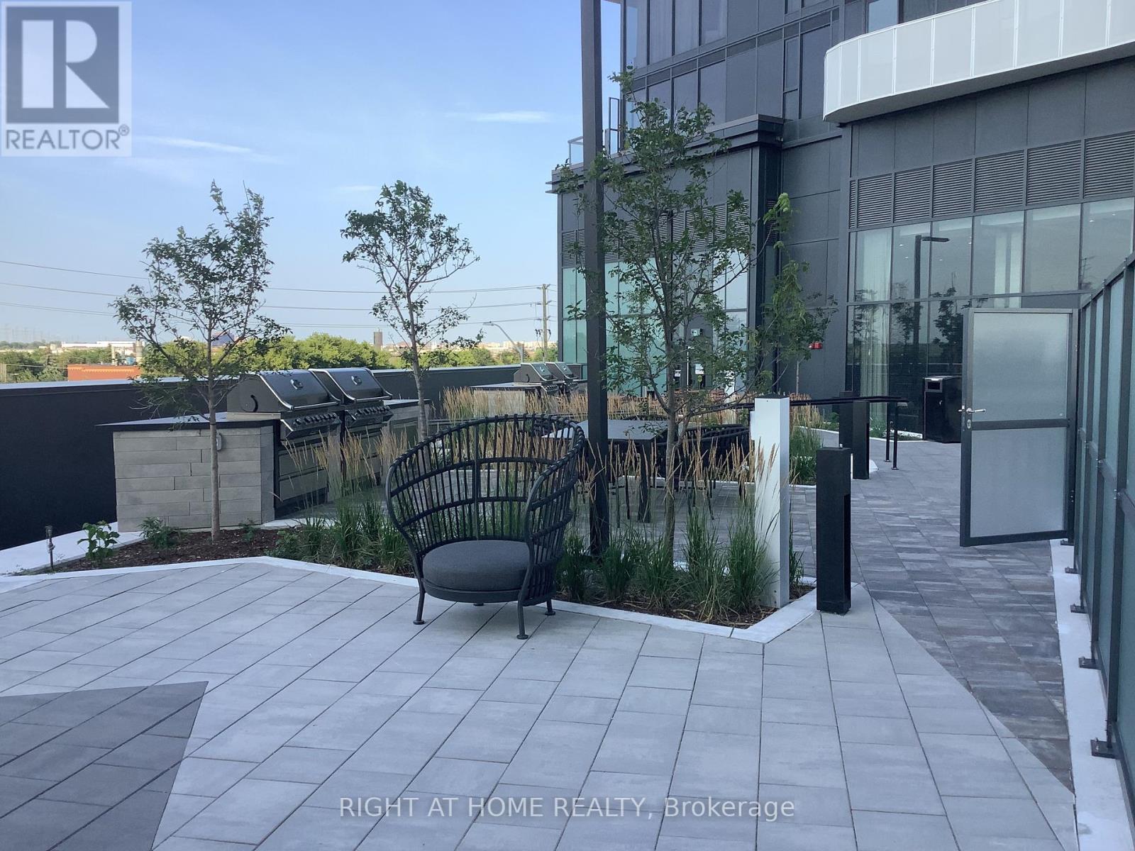 1704 - 10 Flavelle Trail, Vaughan, Ontario  L4L 1V8 - Photo 25 - N13628400