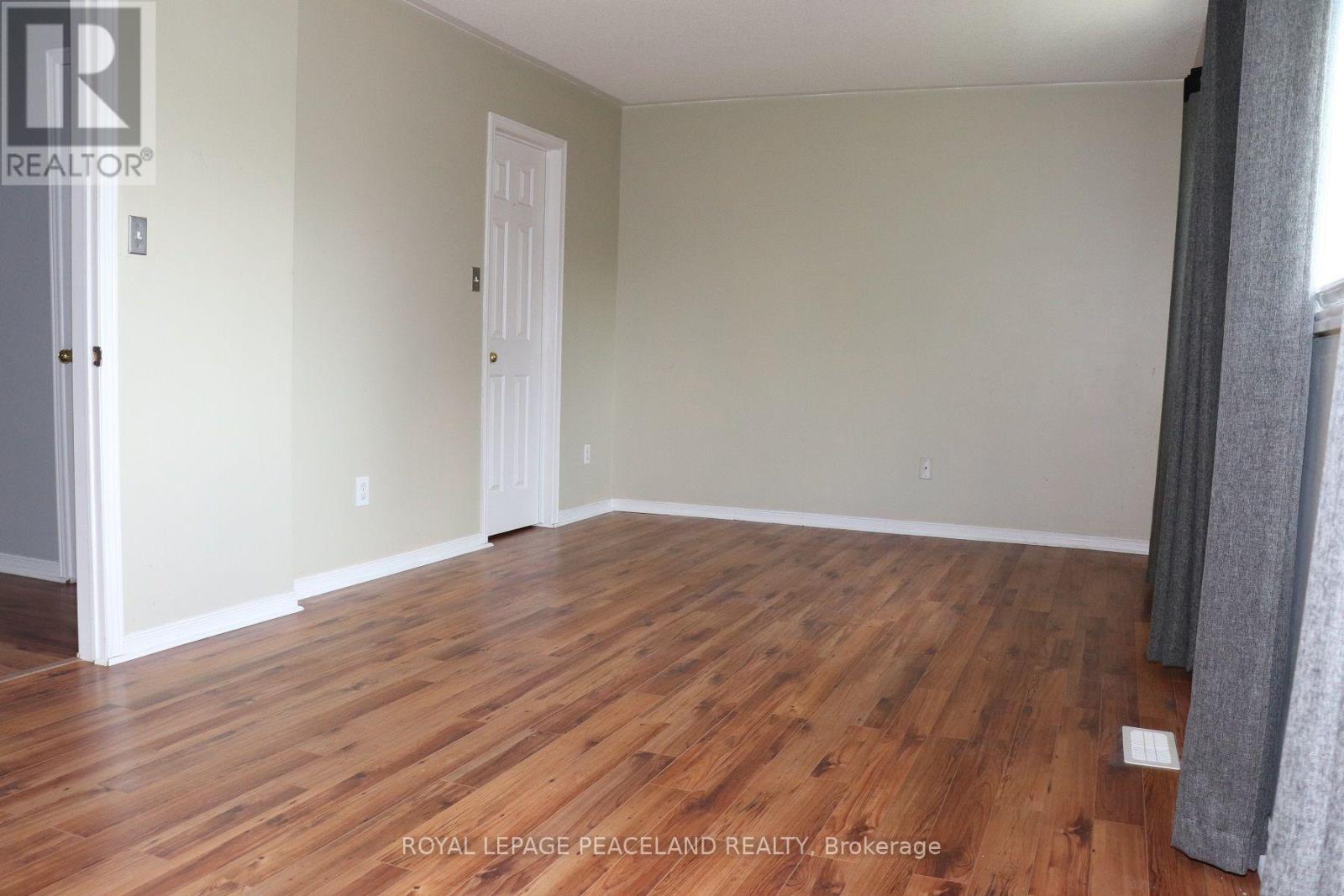 609 Walpole Crescent, Newmarket, Ontario  L3X 2B5 - Photo 12 - N13628404