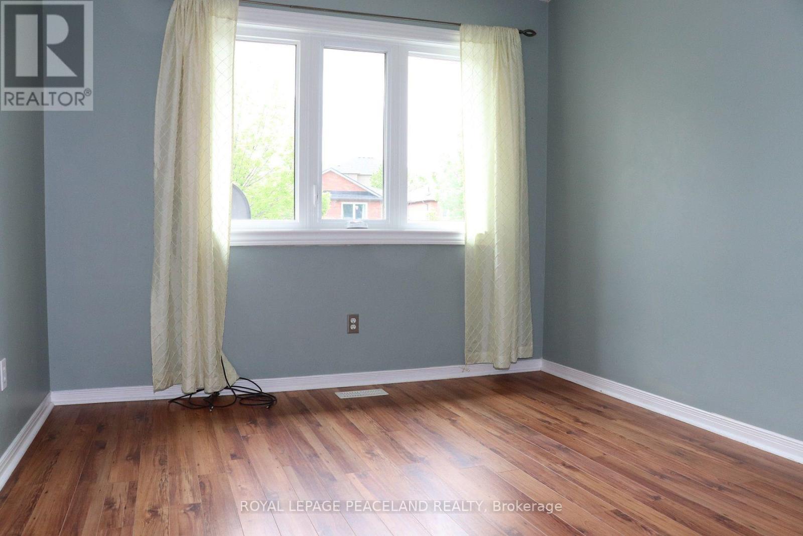 609 Walpole Crescent, Newmarket, Ontario  L3X 2B5 - Photo 13 - N13628404