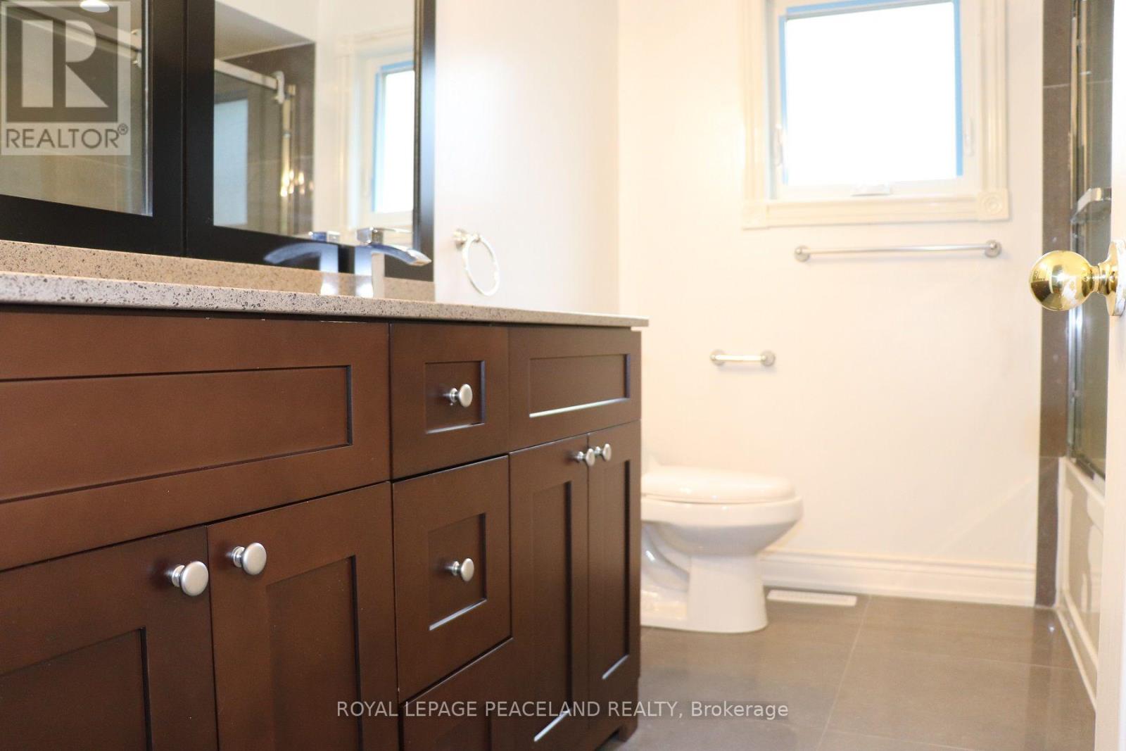 609 Walpole Crescent, Newmarket, Ontario  L3X 2B5 - Photo 16 - N13628404