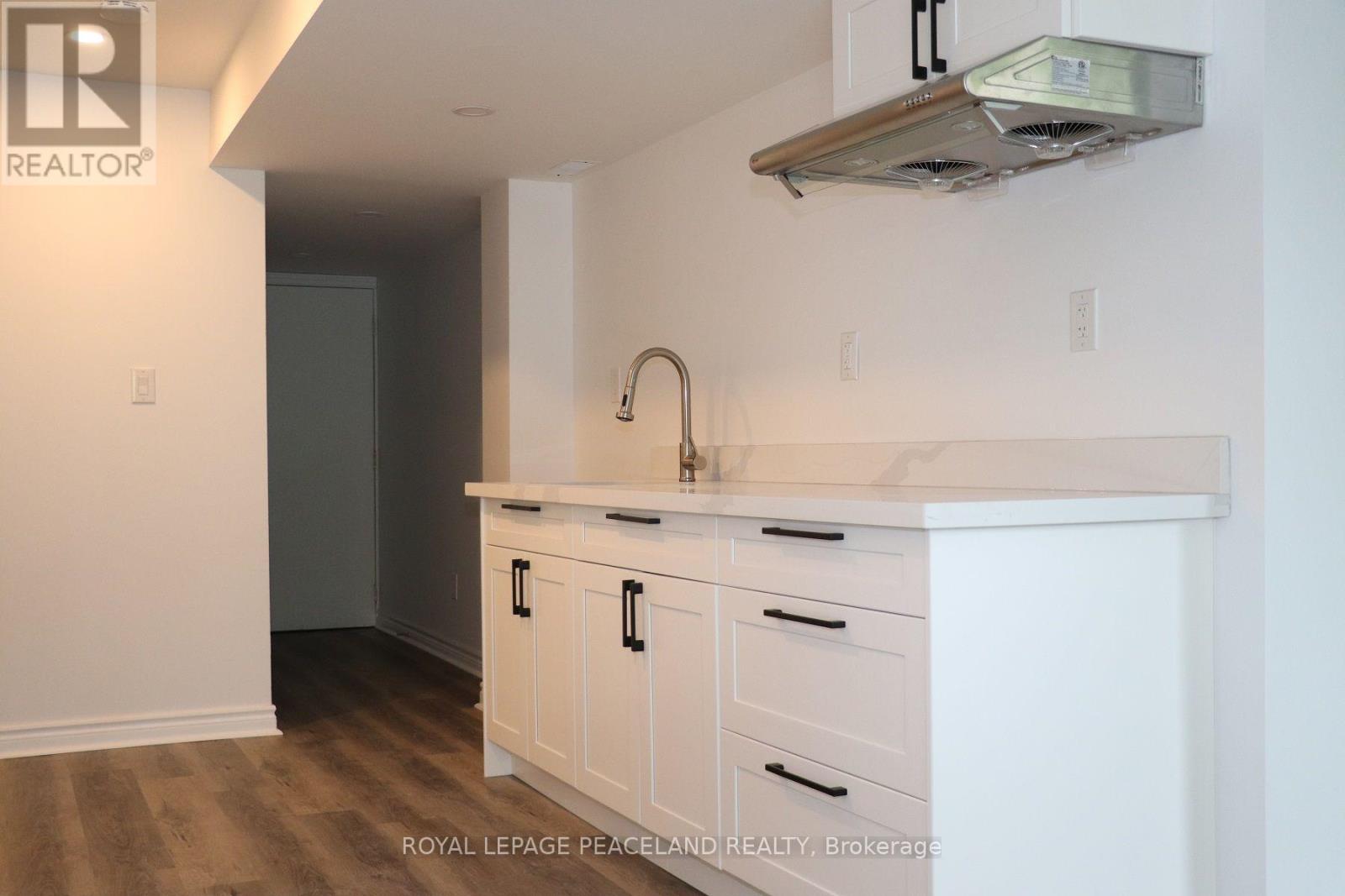 609 Walpole Crescent, Newmarket, Ontario  L3X 2B5 - Photo 18 - N13628404