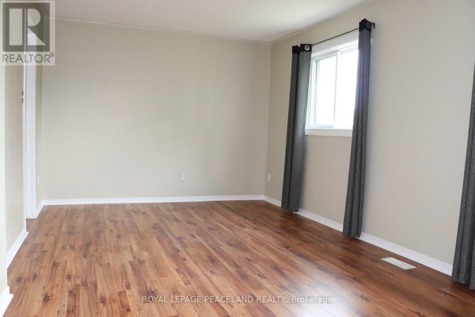 609 Walpole Crescent, Newmarket, Ontario  L3X 2B5 - Photo 8 - N13628404