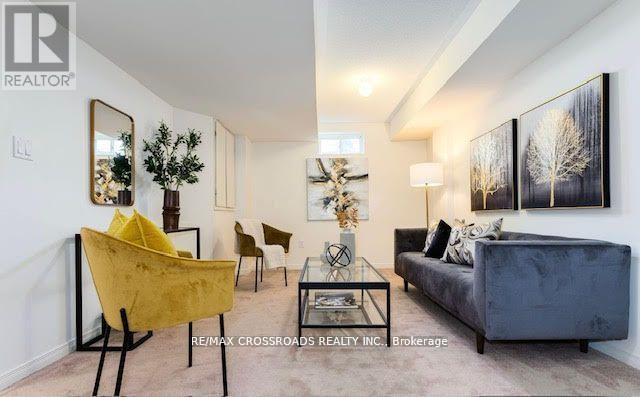 117 William F Bell Parkway, Richmond Hill, Ontario  L4S 0K7 - Photo 5 - N13628424