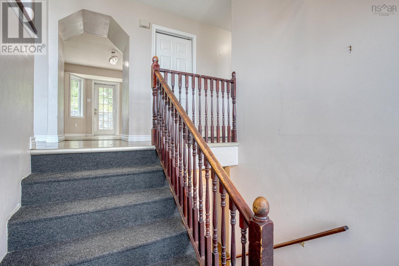 4 Ocono Court, Dartmouth, Nova Scotia  B2W 5X6 - Photo 9 - 202618123