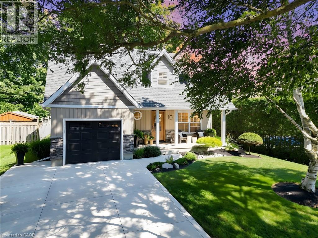 10 FORREST Avenue E, New Hamburg, Ontario