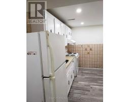 1010 BLOOR STREET, Mississauga, Ontario