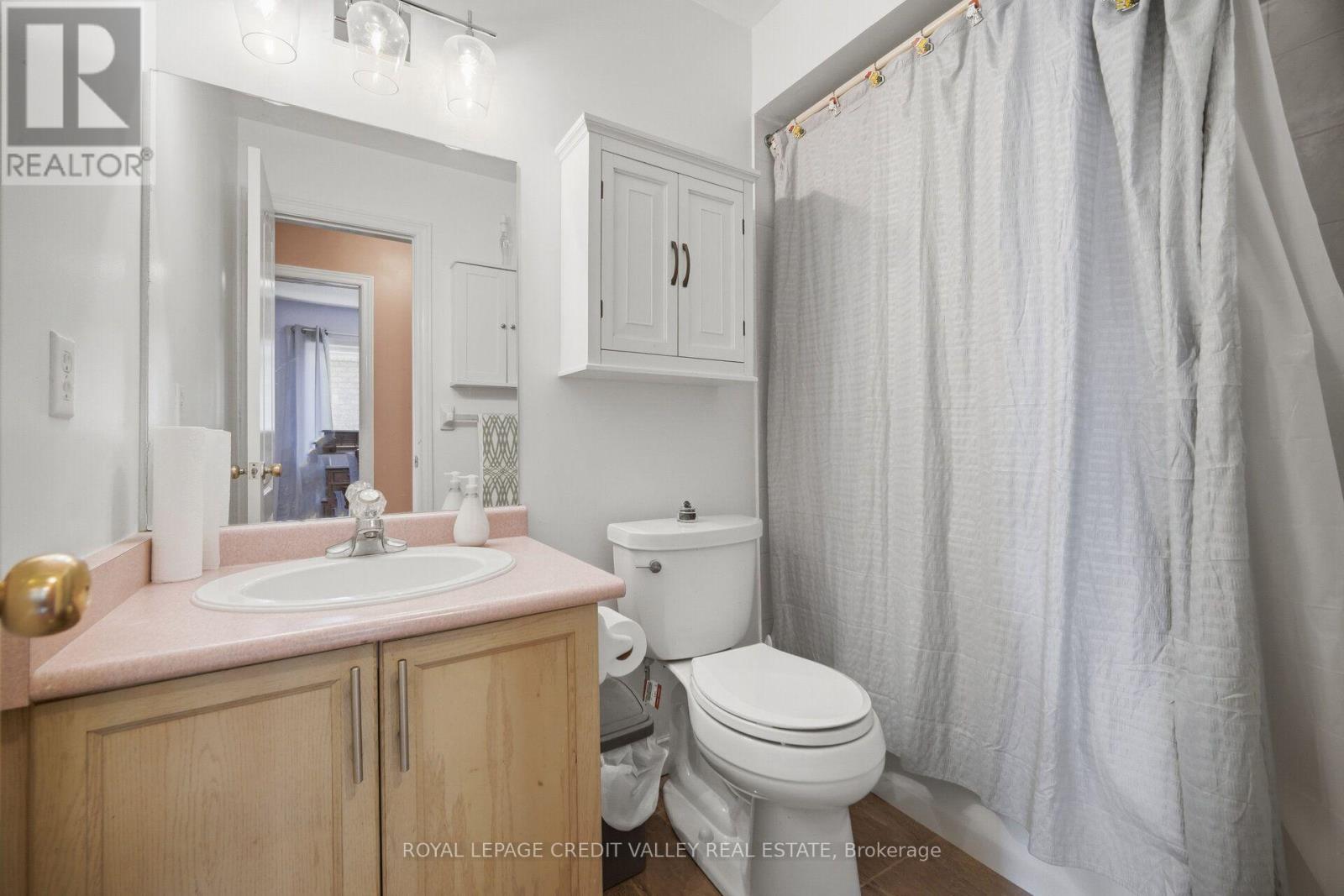 8 Pressed Brick Drive, Brampton, Ontario  L6V 4K8 - Photo 29 - W13628312