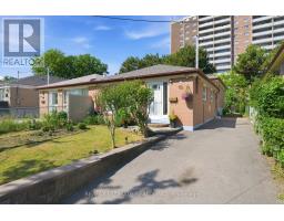 48 VENETIAN CRESCENT, Toronto, Ontario
