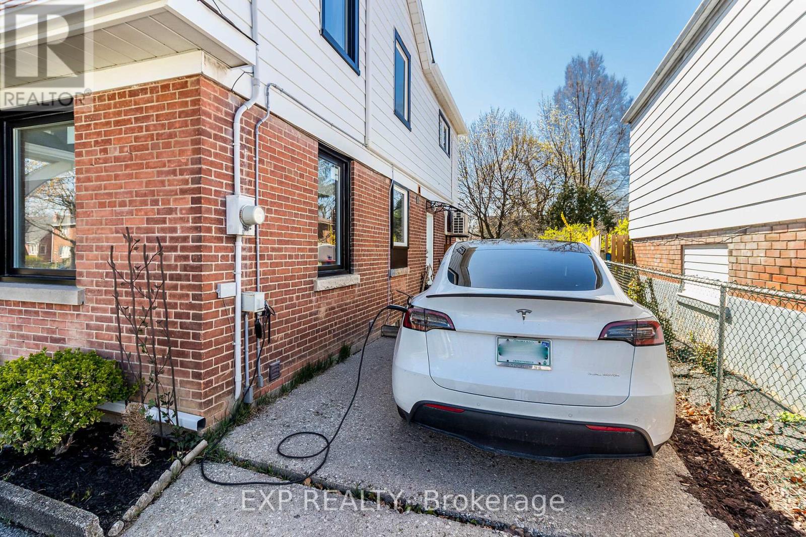 205 Church Street, Toronto, Ontario  M9N 1N9 - Photo 29 - W13628434