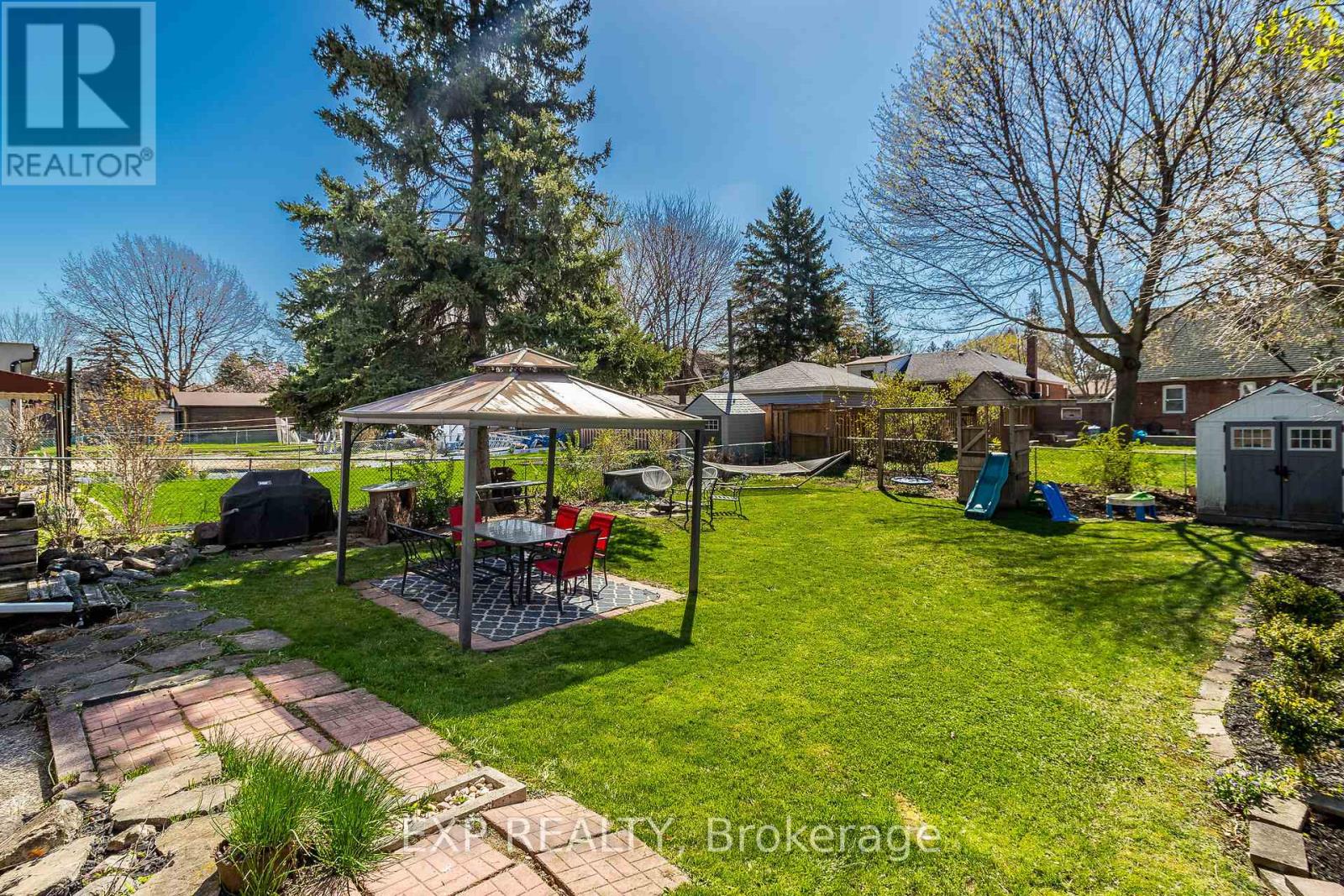 205 Church Street, Toronto, Ontario  M9N 1N9 - Photo 30 - W13628434