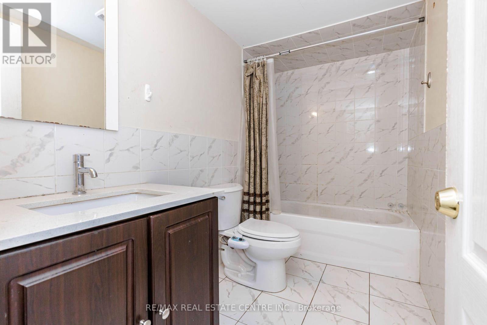 14 Alboreto Way, Brampton, Ontario  L6X 0N5 - Photo 35 - W13628436