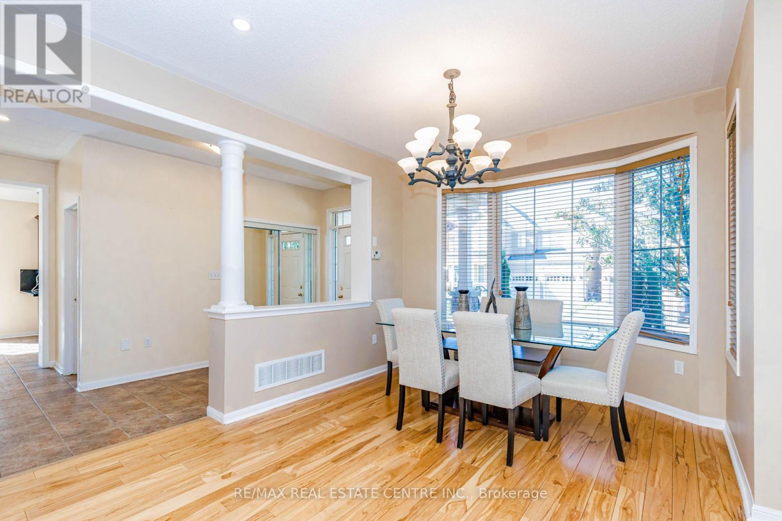 14 Alboreto Way, Brampton, Ontario  L6X 0N5 - Photo 9 - W13628436