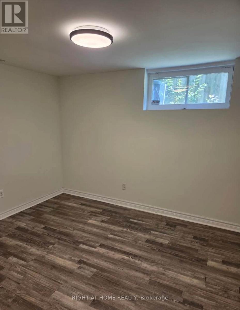 1010 Bloor Street, Mississauga, Ontario  L4Y 2N2 - Photo 15 - W13246236