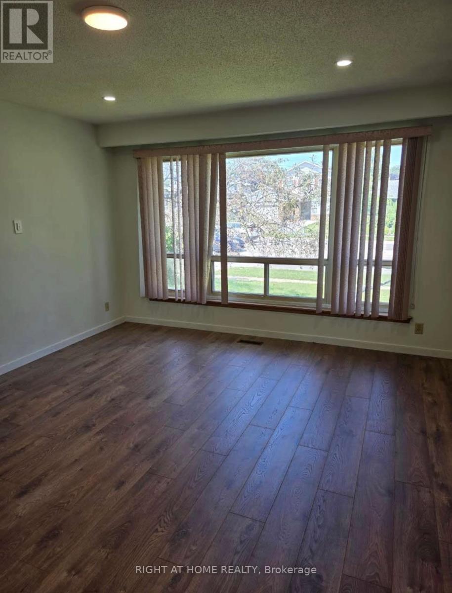 1010 Bloor Street, Mississauga, Ontario  L4Y 2N2 - Photo 28 - W13246236