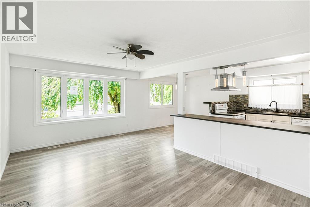 100 Mountain Avenue N, Hamilton, Ontario  L8G 3P7 - Photo 6 - 40845875