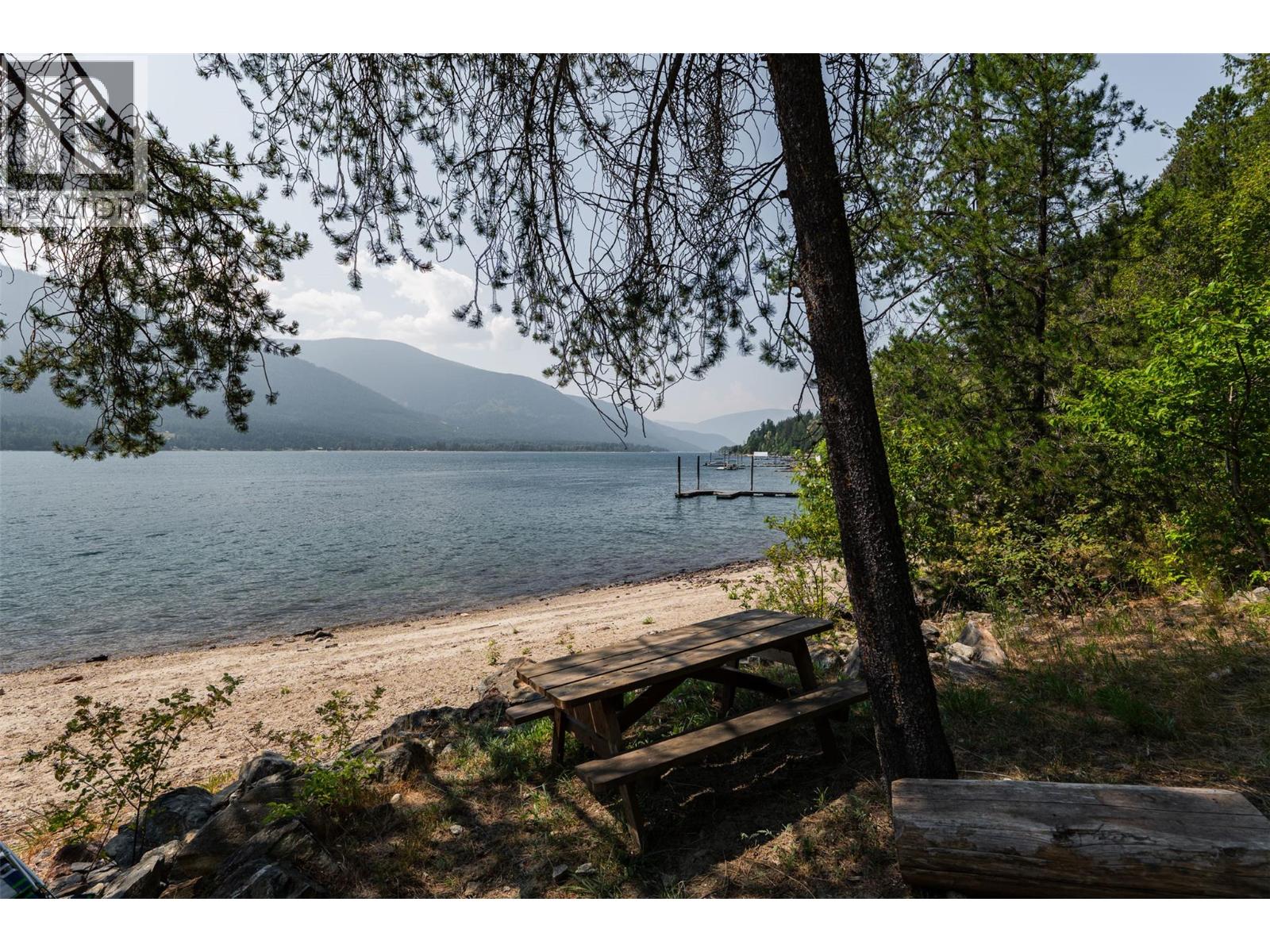 6814 Marian Lane, Nelson, British Columbia  V1L 6S2 - Photo 13 - 10375396