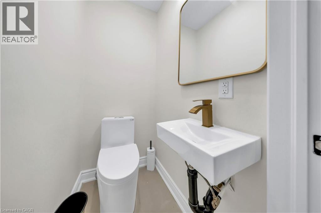 441 West 5th Street, Hamilton, Ontario  L9C 3P5 - Photo 22 - 40851103
