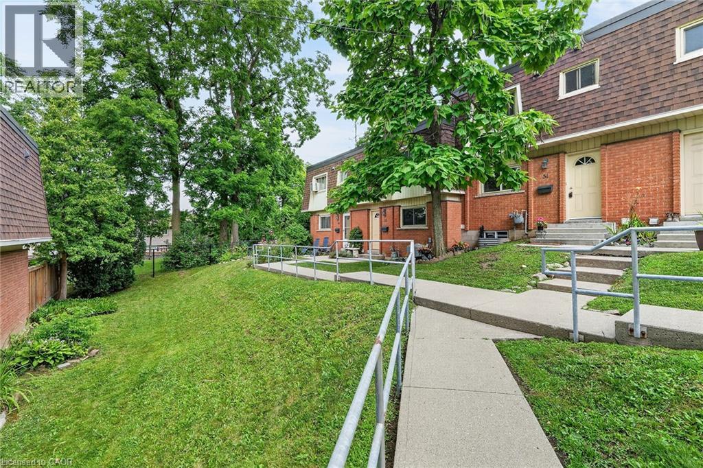 125 Bonaventure Drive Unit# 50, Hamilton, Ontario  L9C 5Y9 - Photo 3 - 40852154