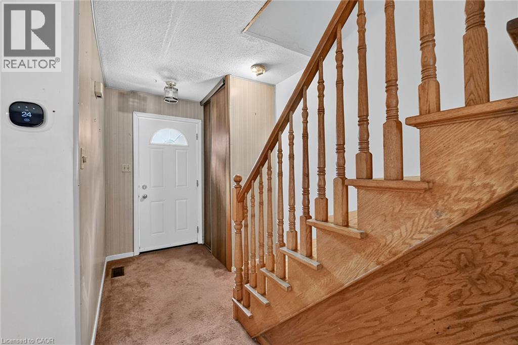 125 Bonaventure Drive Unit# 50, Hamilton, Ontario  L9C 5Y9 - Photo 4 - 40852154