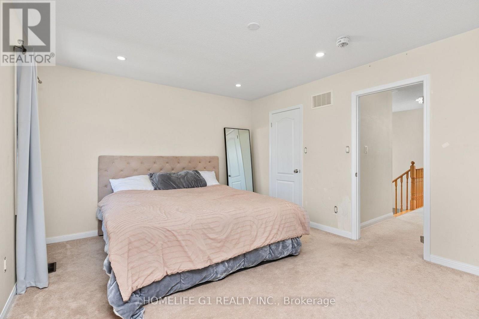 10 Hurst Drive, Ajax, Ontario  L1T 0N8 - Photo 23 - E13609142