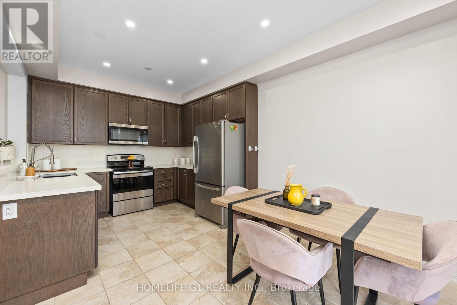 10 Hurst Drive, Ajax, Ontario  L1T 0N8 - Photo 13 - E13609142