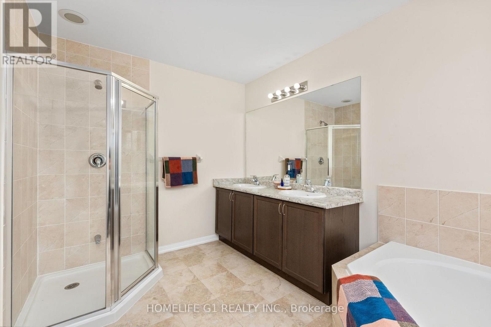 10 Hurst Drive, Ajax, Ontario  L1T 0N8 - Photo 25 - E13609142