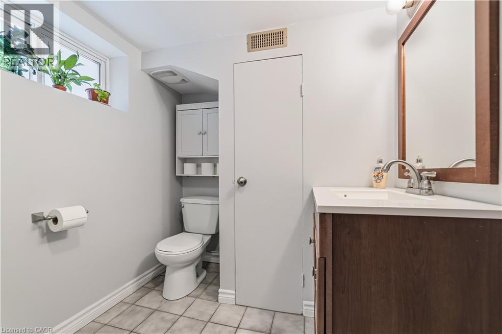 197 East 12th Street, Hamilton, Ontario  L9A 3X5 - Photo 21 - 40845481