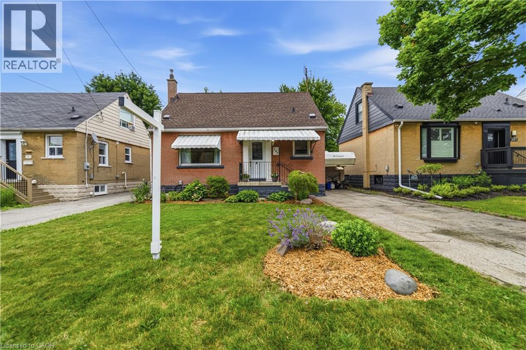 197 East 12th Street, Hamilton, Ontario  L9A 3X5 - Photo 4 - 40845481