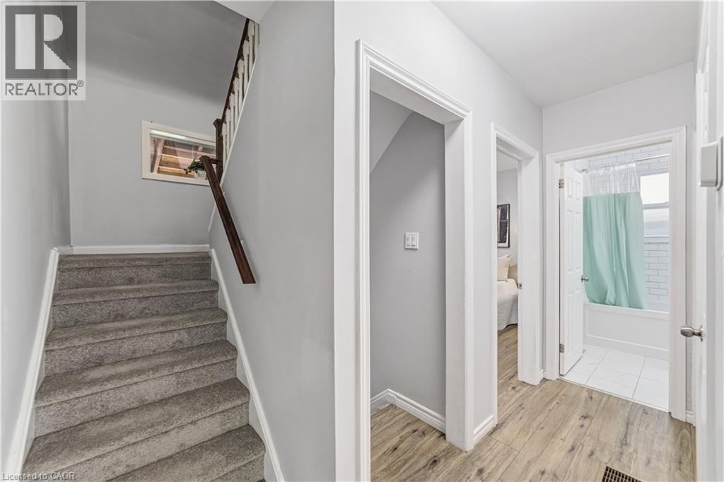 197 East 12th Street, Hamilton, Ontario  L9A 3X5 - Photo 26 - 40845481