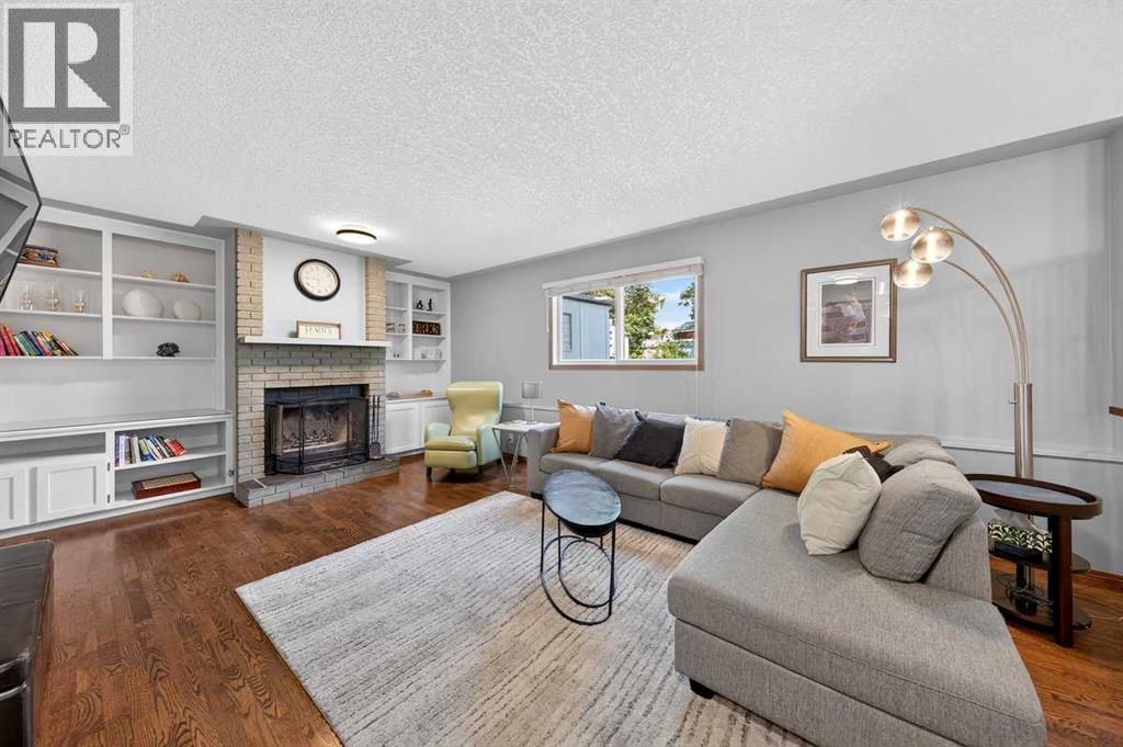 31 Scenic Cove Place NW, Calgary, Alberta  T2L 1M6 - Photo 16 - A2333634