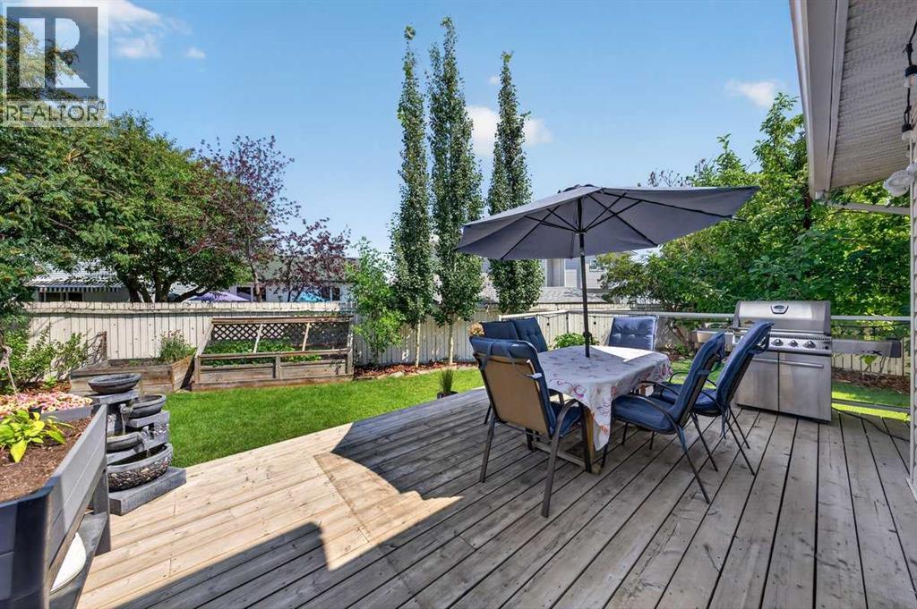 31 Scenic Cove Place NW, Calgary, Alberta  T2L 1M6 - Photo 31 - A2333634
