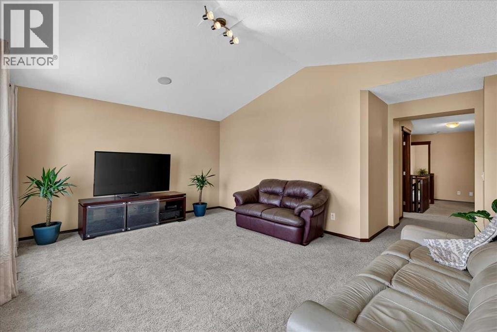 277 Evermeadow Avenue SW, Calgary, Alberta  T2Y 0C5 - Photo 30 - A2334031