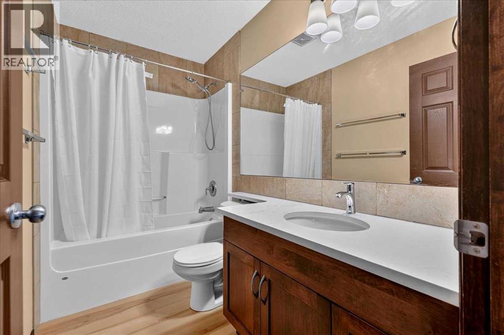 277 Evermeadow Avenue SW, Calgary, Alberta  T2Y 0C5 - Photo 35 - A2334031