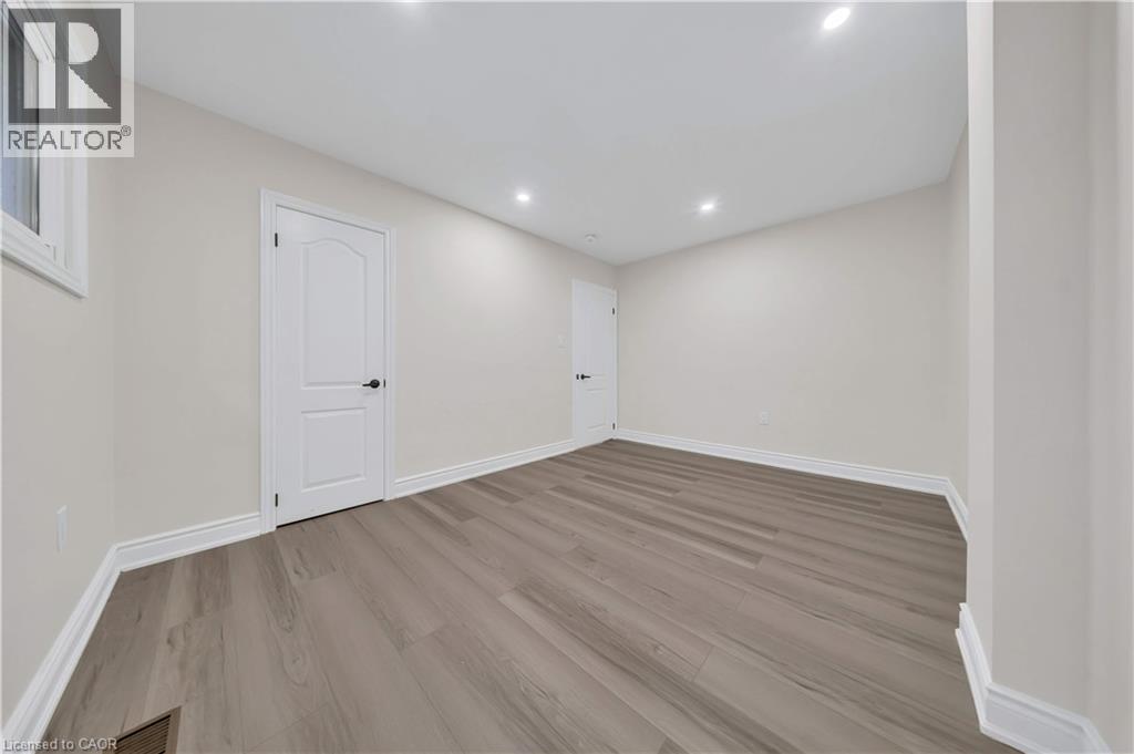 441 West 5th Street, Hamilton, Ontario  L9C 3P5 - Photo 19 - 40851099