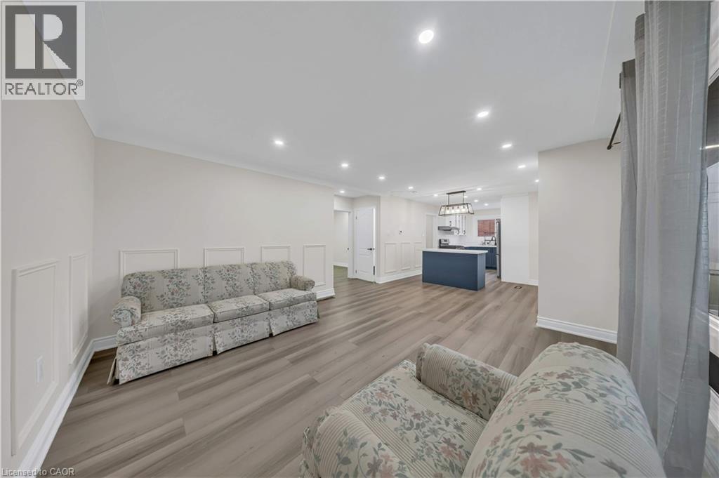 441 West 5th Street, Hamilton, Ontario  L9C 3P5 - Photo 8 - 40851099