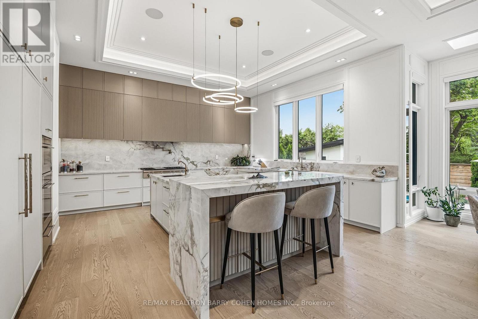 15 Sulgrave Crescent, Toronto, Ontario  M2L 1W5 - Photo 12 - C13568072