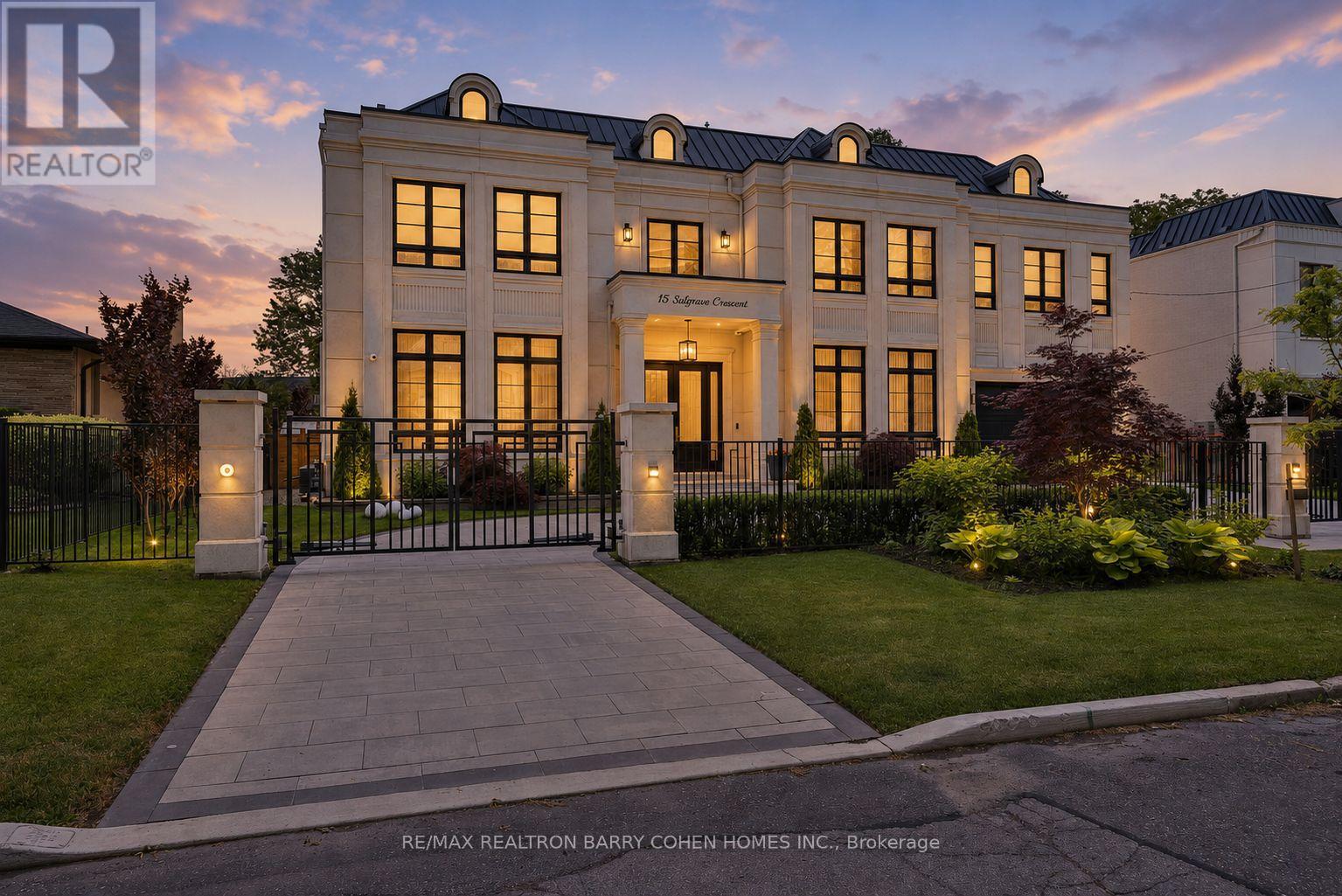15 Sulgrave Crescent, Toronto, Ontario  M2L 1W5 - Photo 43 - C13568072