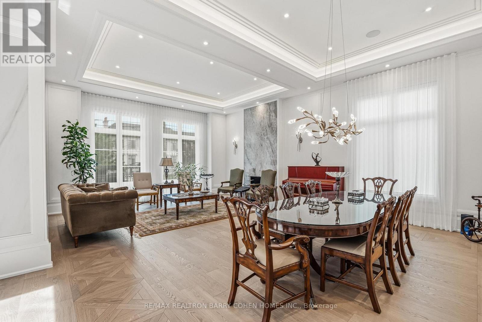 15 Sulgrave Crescent, Toronto, Ontario  M2L 1W5 - Photo 7 - C13568072
