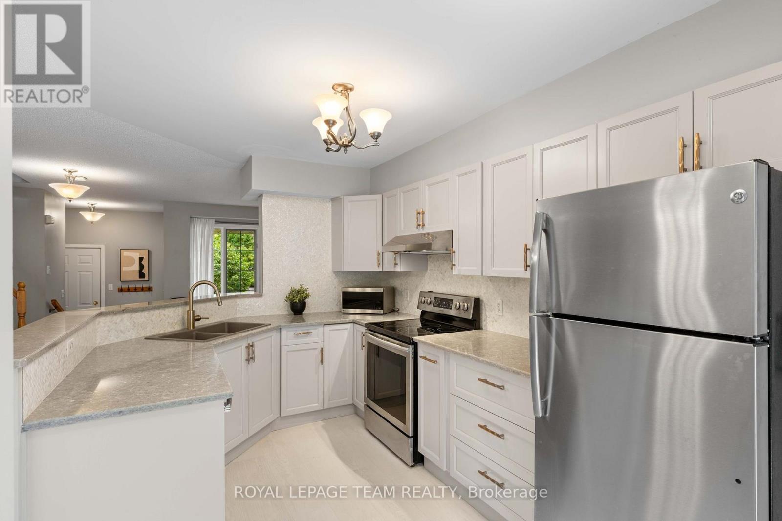6 Folison Street, Ottawa, Ontario K1T 3Y3 - Photo 10 - X13619346