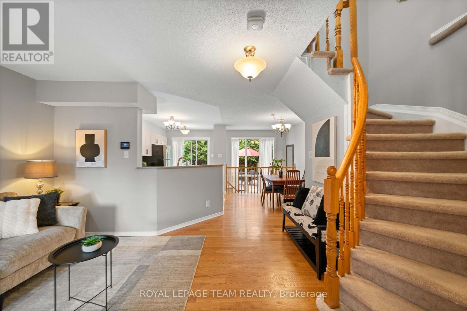 6 Folison Street, Ottawa, Ontario K1T 3Y3 - Photo 4 - X13619346