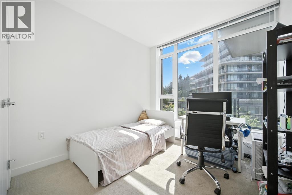 4xx 8850 UNIVERSITY CRESCENT, Burnaby, British Columbia