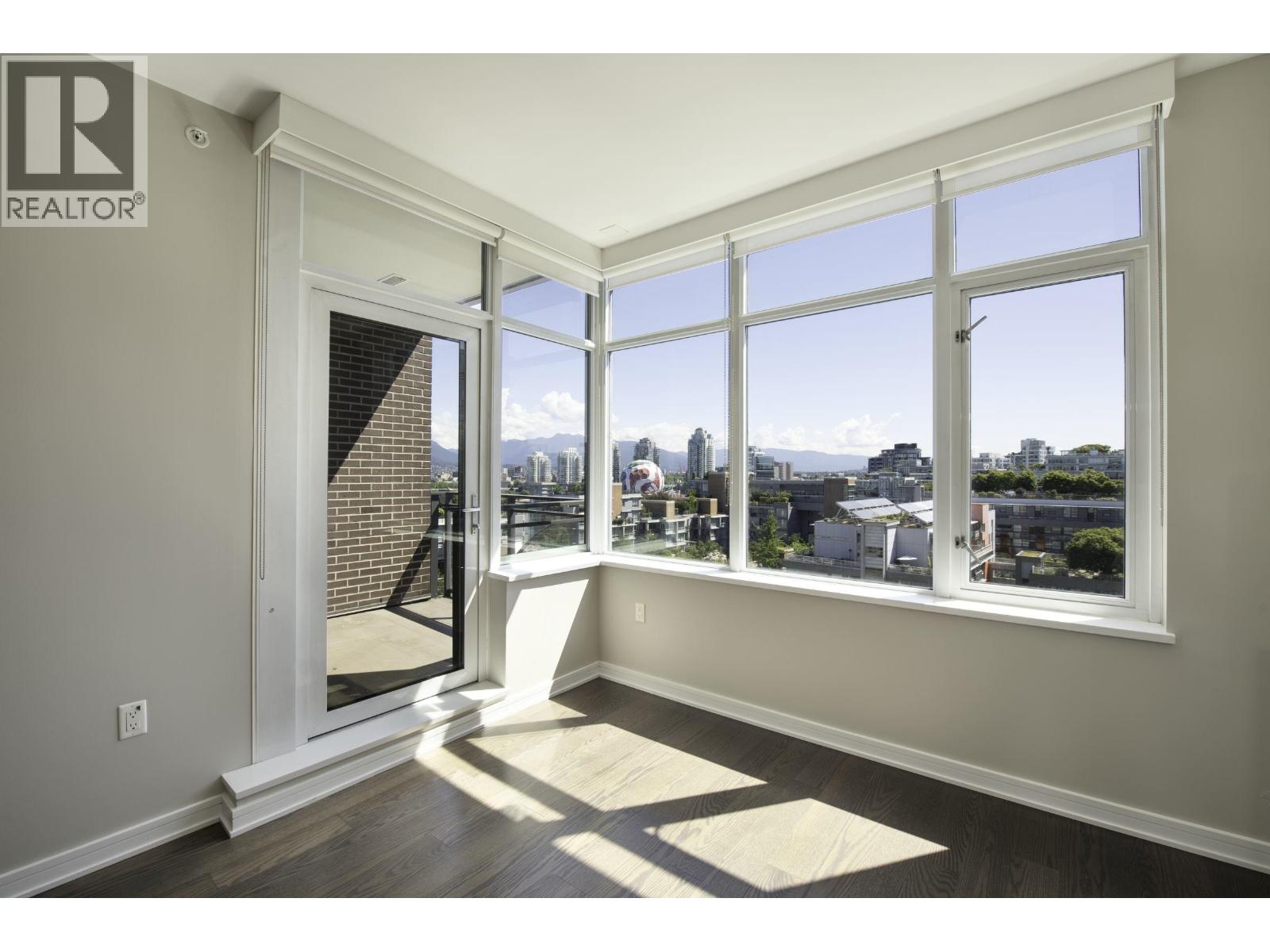 1102 181 W 1st Avenue, Vancouver, British Columbia  V5Y 0E3 - Photo 2 - R3151799